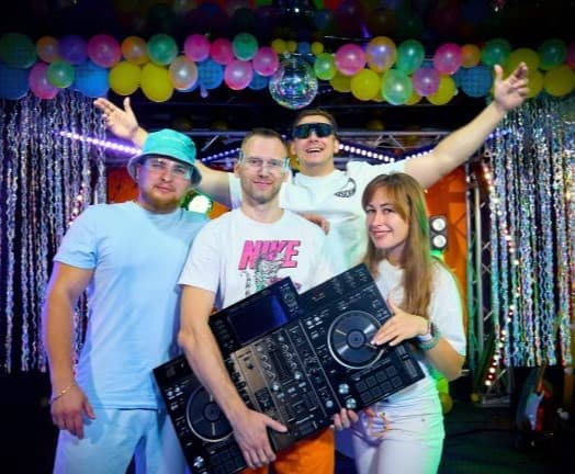 Курси діджейнга DJ, найтоповіша техніка в Україні Pioneer AZ (CDJ-3000x DJM-900NXS2 DJM-A9)